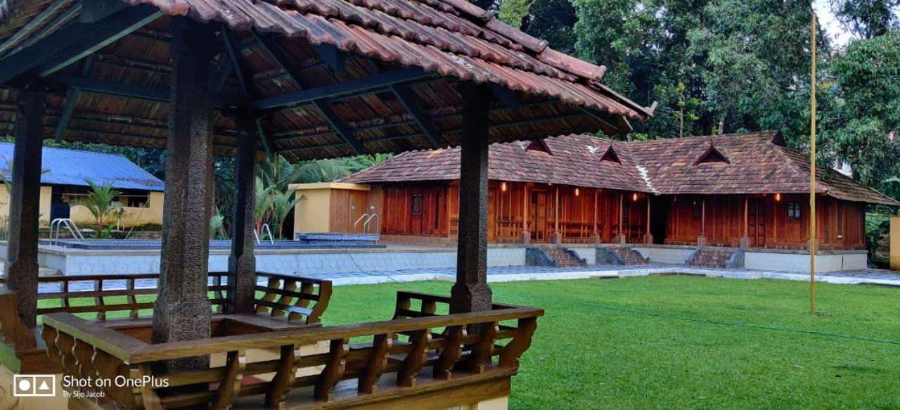كوتامانغْلام Sparrow Vale Resort المظهر الخارجي الصورة